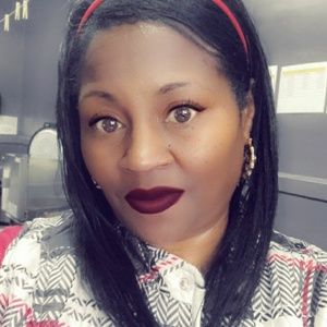 Meet your Posher, Annette